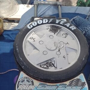 Goodyear Rolling Car Case